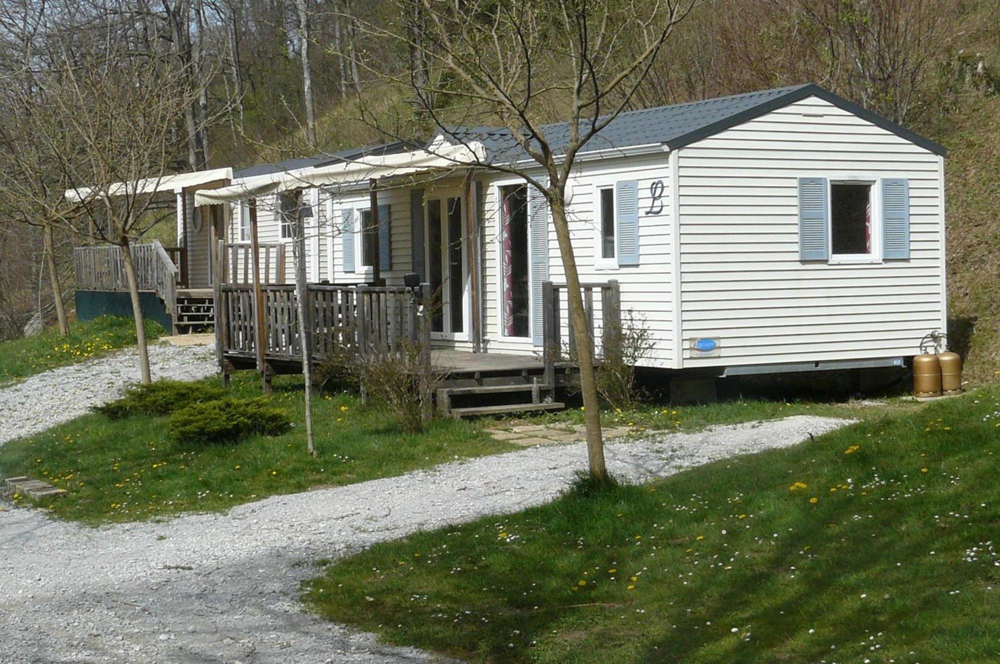 Camping Le Rey Louvie Juzon Номер фото